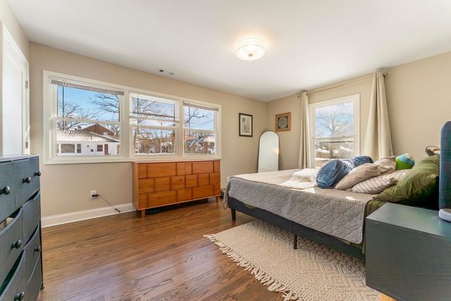 1700 N Linden Avenue, Waukegan, IL 60085