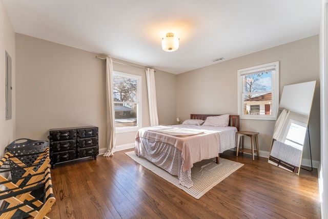 1700 N Linden Avenue, Waukegan, IL 60085