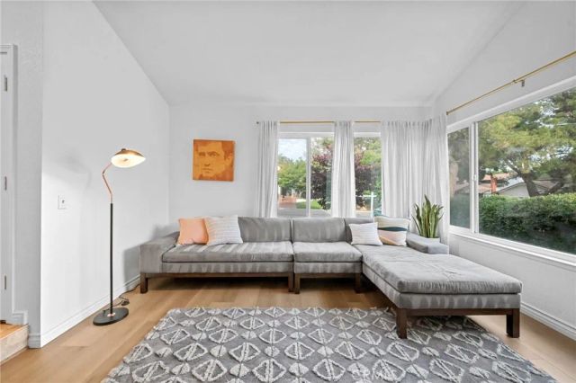 723 Gettysburg Circle, Claremont, CA 91711