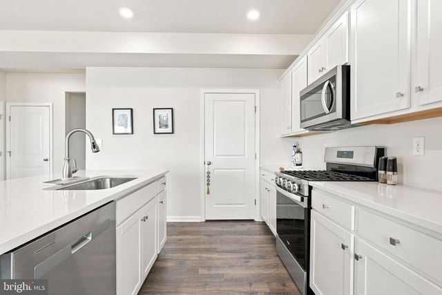 318 KNOLLWOOD DR, Easton, PA 18040