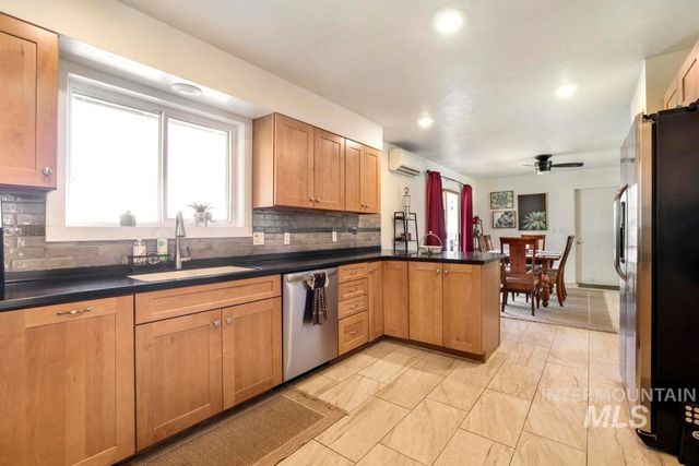 1532 Briarwood Lane, Twin Falls, ID 83301