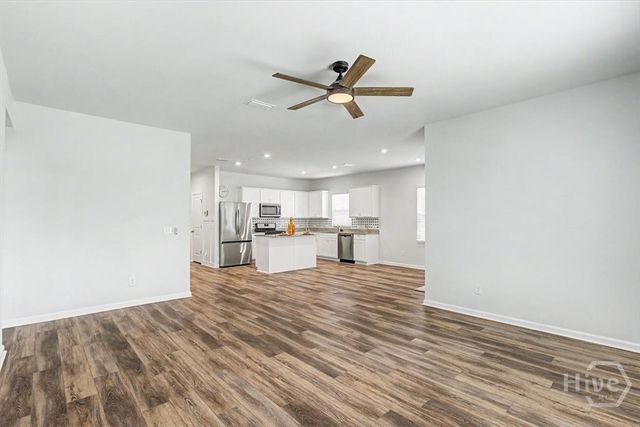 783 Longleaf Drive, Richmond Hill, GA 31324