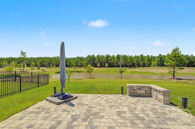 783 Longleaf Drive, Richmond Hill, GA 31324