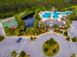 325 RICHMOND Drive, St. Johns, FL 32259