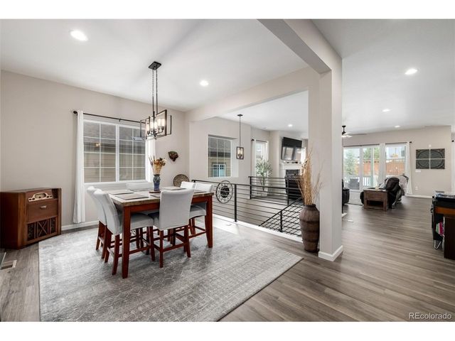 2812 Keepsake Way, Castle Rock, CO 80109