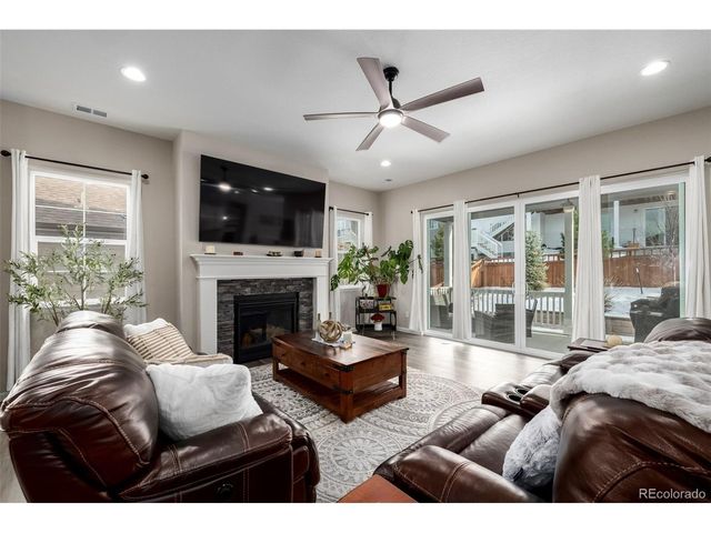 2812 Keepsake Way, Castle Rock, CO 80109