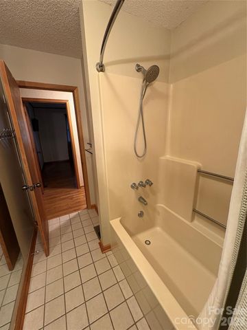 299 McDowell Lane, Burnsville, NC 28714