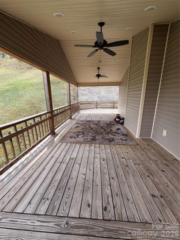 299 McDowell Lane, Burnsville, NC 28714