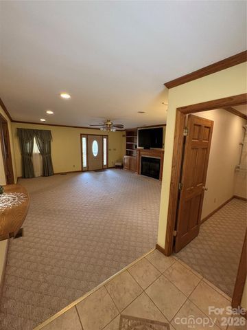 299 McDowell Lane, Burnsville, NC 28714