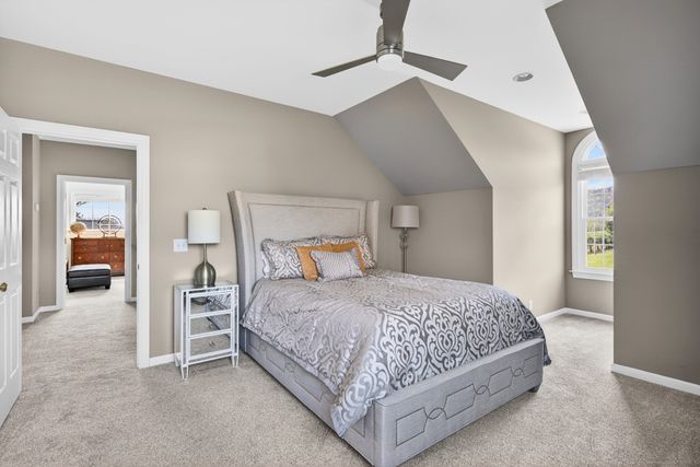 4426 Savage Pointe Dr, Franklin, TN 37064