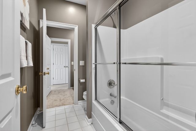 4426 Savage Pointe Dr, Franklin, TN 37064