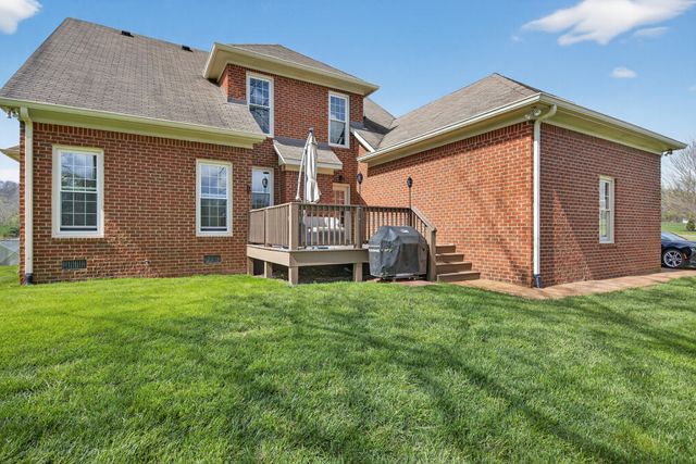 4426 Savage Pointe Dr, Franklin, TN 37064