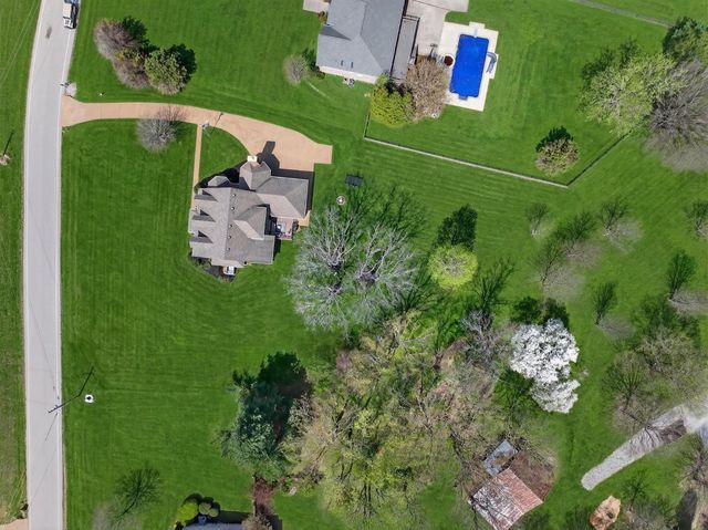 4426 Savage Pointe Dr, Franklin, TN 37064