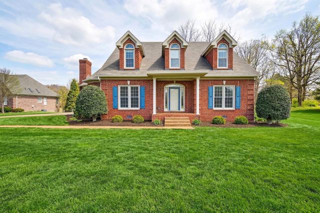 4426 Savage Pointe Dr, Franklin, TN 37064