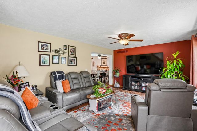 12286 Federal Avenue, Colfax, IA 50054