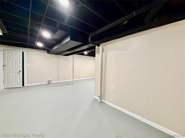 21749 Wheeler Street, Farmington Hills, MI 48336