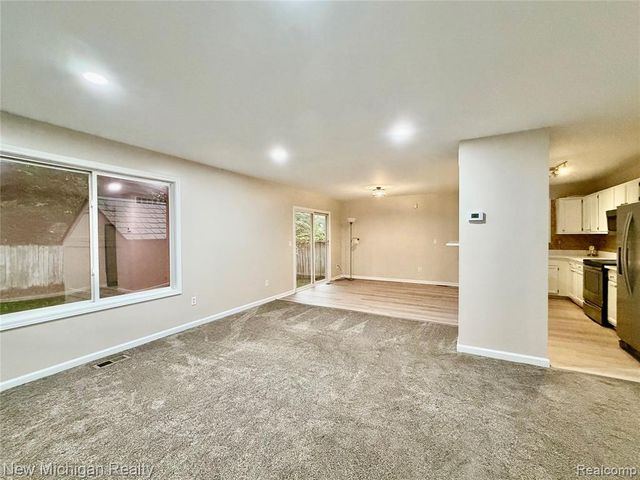 21749 Wheeler Street, Farmington Hills, MI 48336