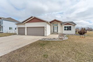 1557 Johnson Drive S, Moorhead, MN 56560