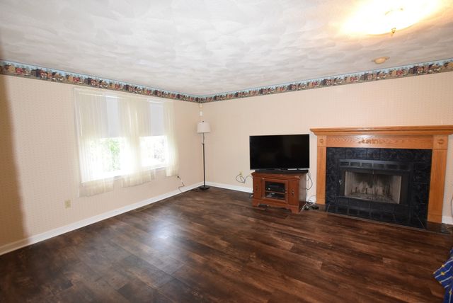130 B Street, Dracut, MA 01826