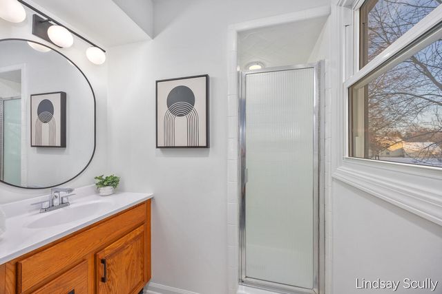 1830 Lockmere Drive Se, City Of Kentwood, MI 49508