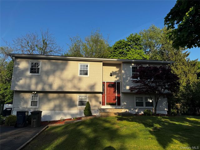 23 Frederick Street, Garnerville, NY 10923