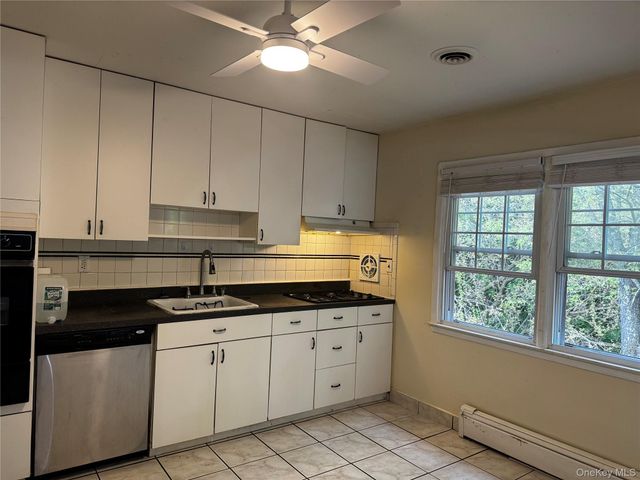 23 Frederick Street, Garnerville, NY 10923