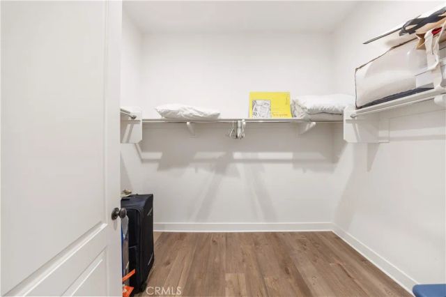 92 Interstellar, Irvine, CA 92618