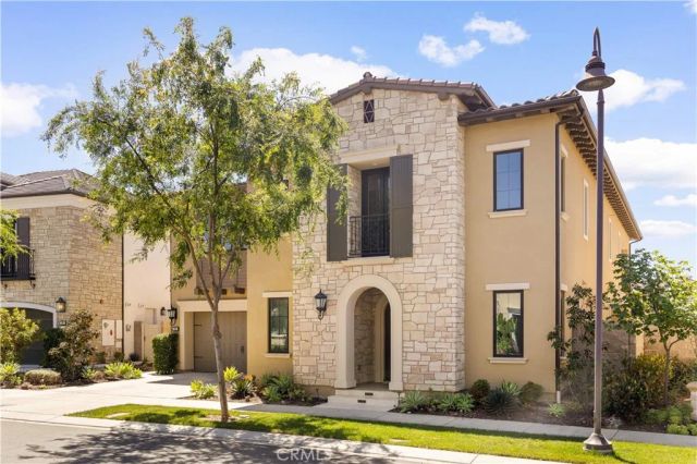 92 Interstellar, Irvine, CA 92618