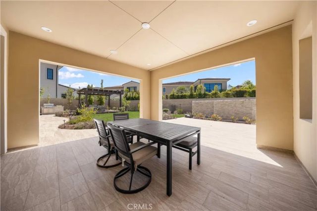 92 Interstellar, Irvine, CA 92618