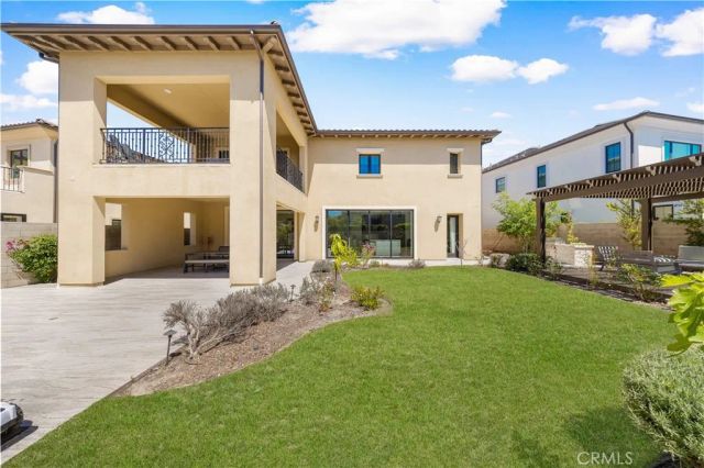 92 Interstellar, Irvine, CA 92618