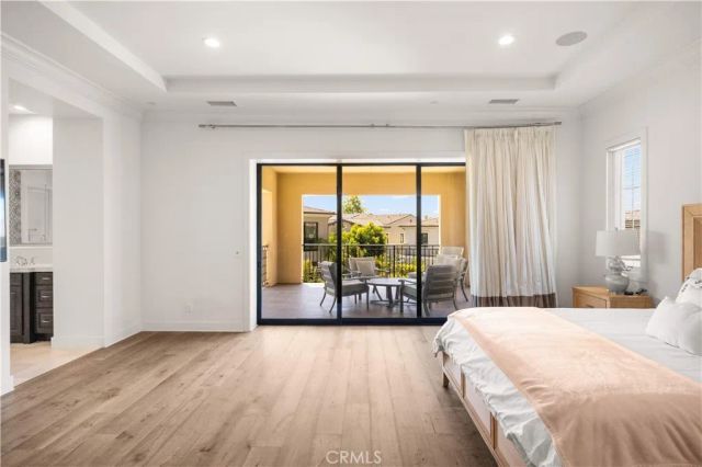 92 Interstellar, Irvine, CA 92618