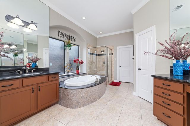 14242 Mindy Park Lane, Houston, TX 77069