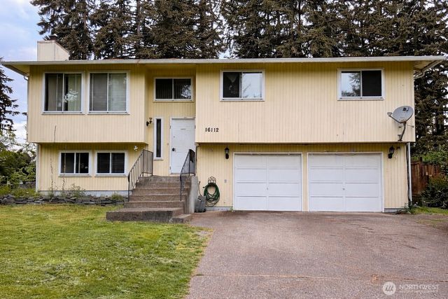 16112 68th Avenue Ct E, Puyallup, WA 98375
