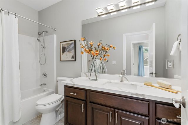 6853 166th Place SE, Bellevue, WA 98006