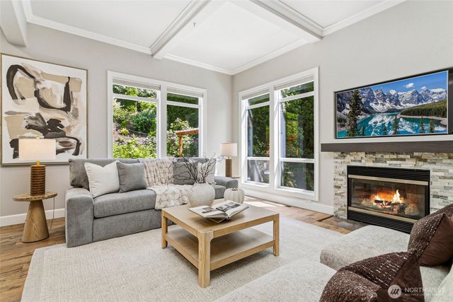 6853 166th Place SE, Bellevue, WA 98006