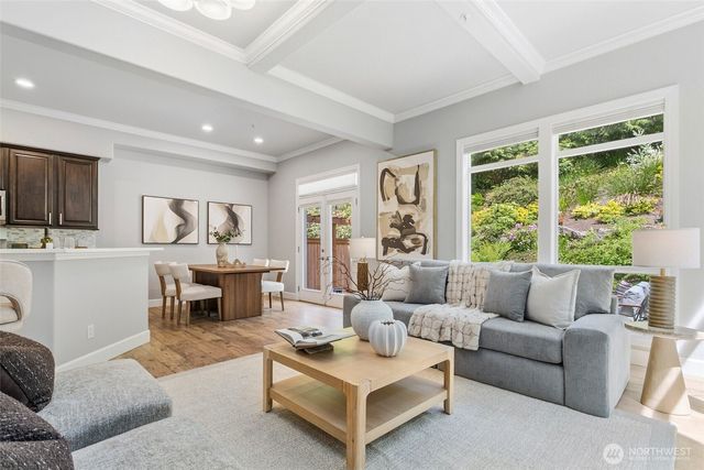 6853 166th Place SE, Bellevue, WA 98006