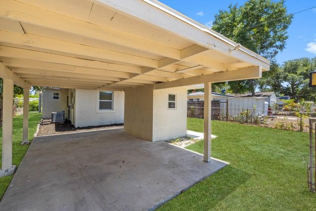 5538 6TH AVENUE N, St Petersburg, FL 33710