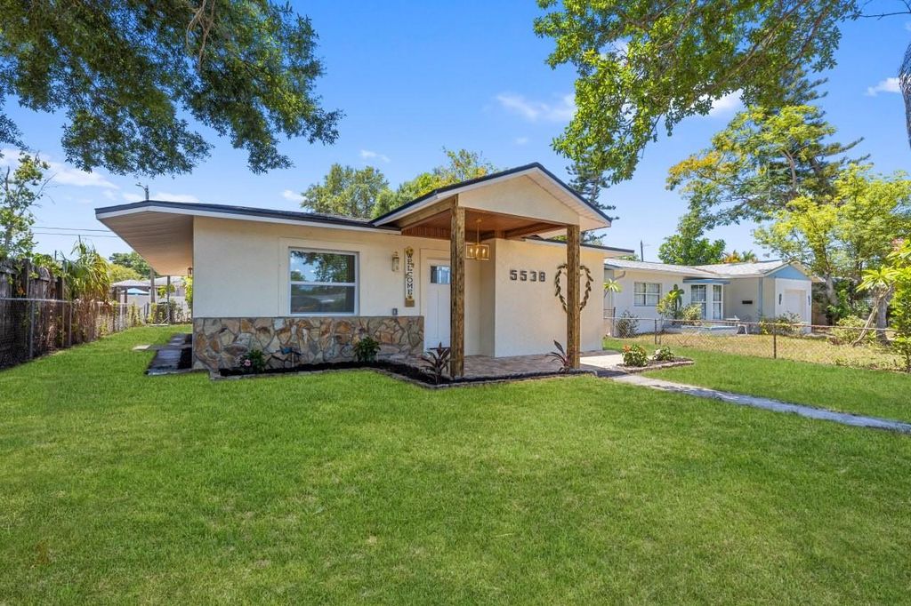 5538 6TH AVENUE N, St Petersburg, FL 33710