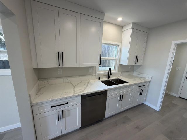 7180-82 Mohawk St, San Diego, CA 92115