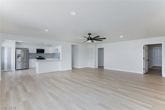 6121 Sonoma Circle, Las Vegas, NV 89107