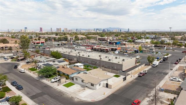 6121 Sonoma Circle, Las Vegas, NV 89107