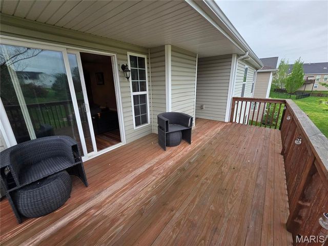 1391 Orchard Lakes Circle, Belleville, IL 62220