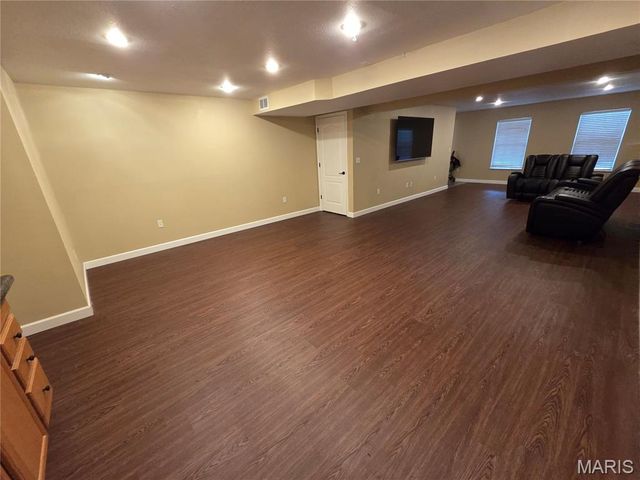 1391 Orchard Lakes Circle, Belleville, IL 62220