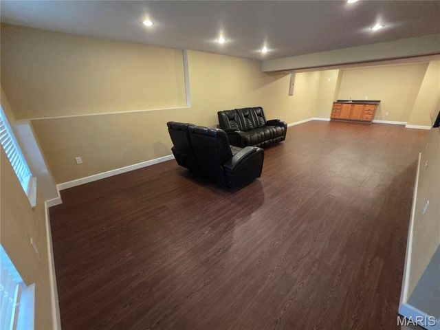 1391 Orchard Lakes Circle, Belleville, IL 62220