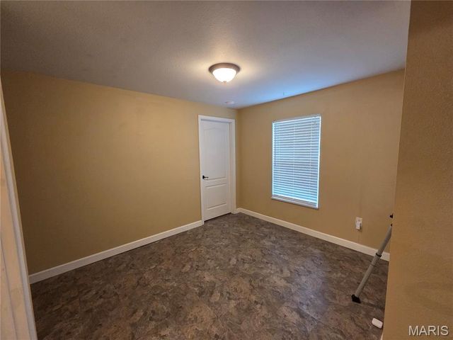 1391 Orchard Lakes Circle, Belleville, IL 62220
