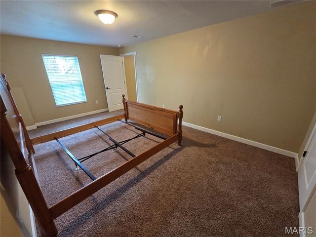 1391 Orchard Lakes Circle, Belleville, IL 62220