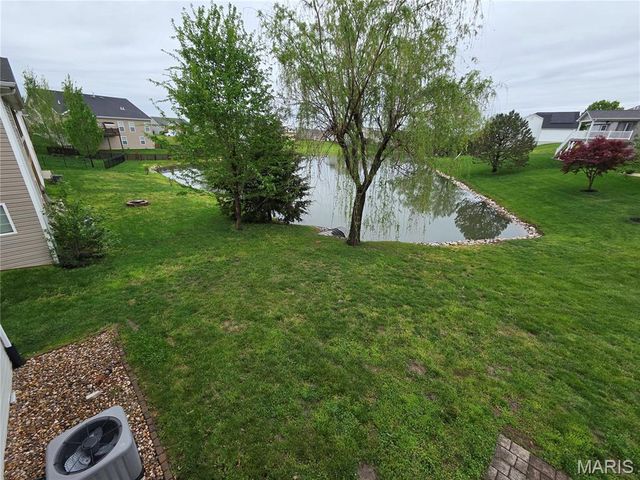 1391 Orchard Lakes Circle, Belleville, IL 62220