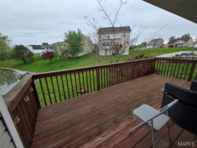 1391 Orchard Lakes Circle, Belleville, IL 62220