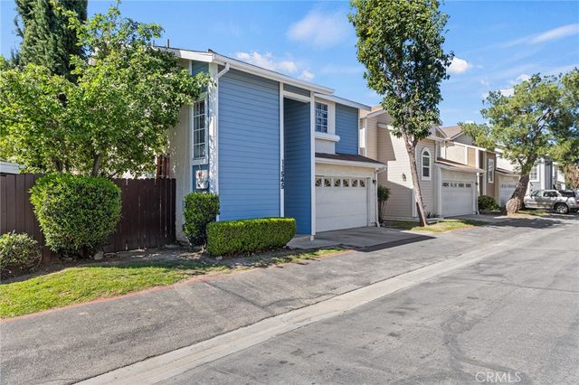 11545 Honeyglen, Pacoima, CA 91331