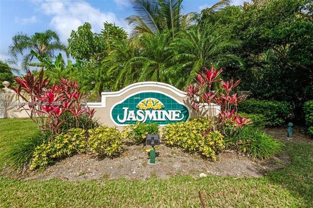 15222 SW 111th St 15222, Miami, FL 33196